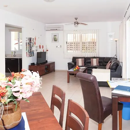 Crystal Blue In A Perfect Location Villa Protaras