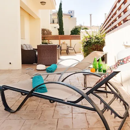 Villa Crystal Blue In A Perfect Location Protaras